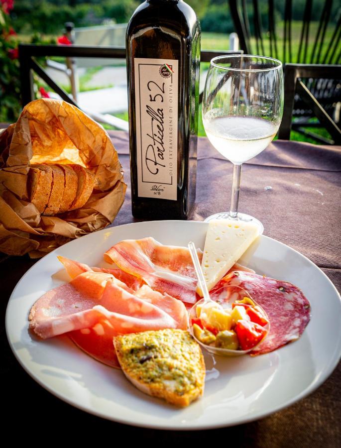 Podere N.8 Bio Casale Maremma アルベレーゼ エクステリア 写真